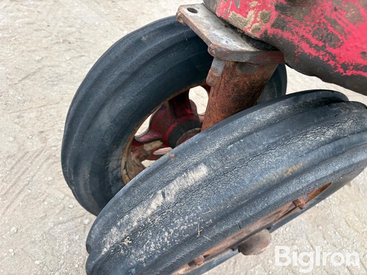 1957-international-b-image-12