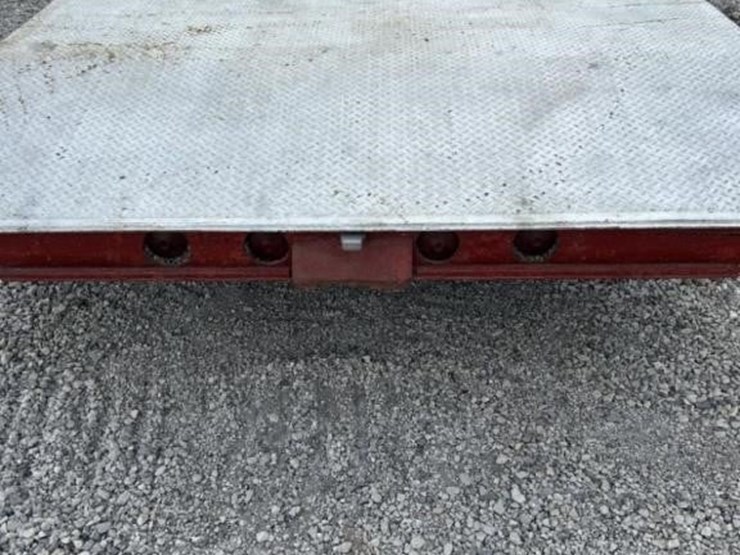 flatbed-trailer-16'-image-6