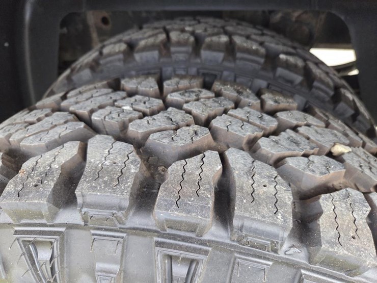 2017-dodge-ram-3500-image-73