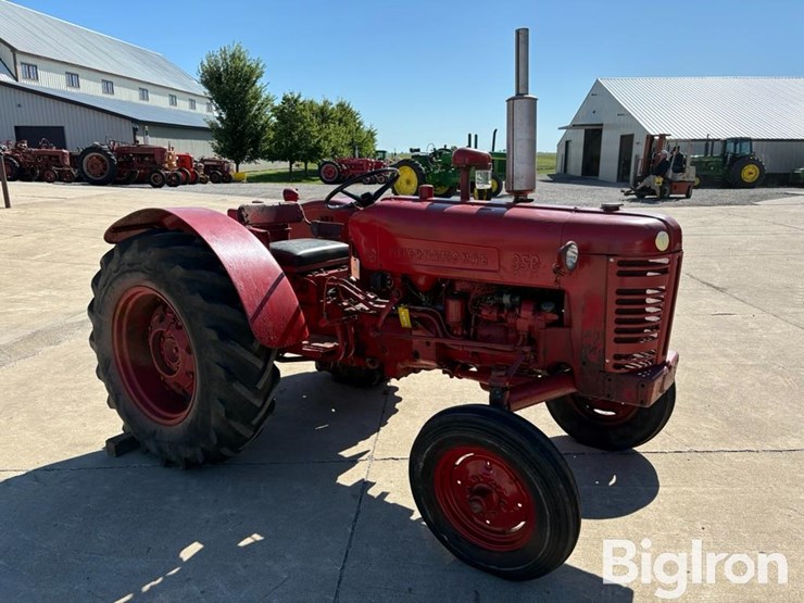 1957-international-350-image-3