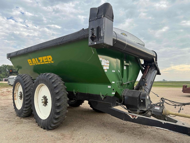 2006-balzer-1000-grain-cart-image-5