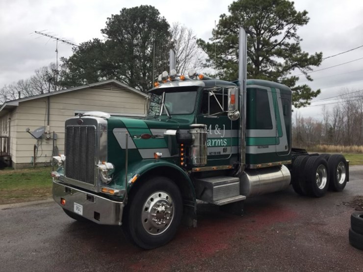 1989-peterbilt-359-image-1