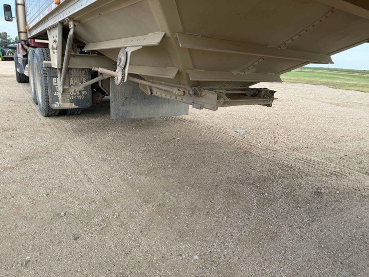 2012-wilson-hopper-image-16