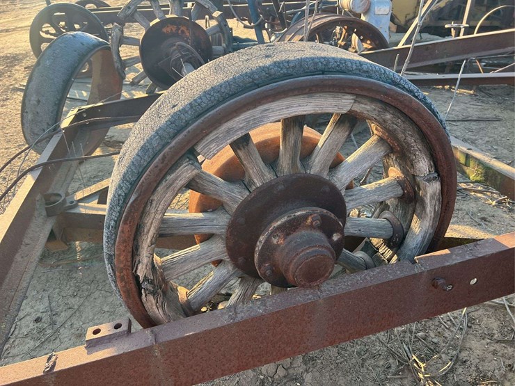 large-trailer-frame-image-4