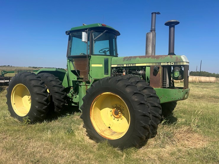 1979-john-deere-8640-image-1