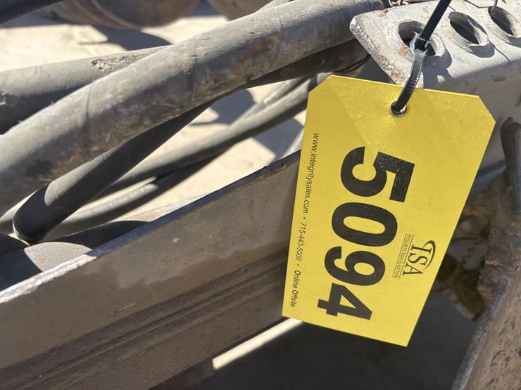 #5094-•-bobcat-15c-skid-steer-12"-auger-image-7