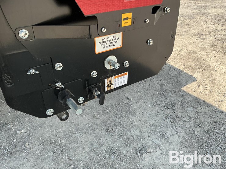 2024-kinze-1421-grain-cart-image-16