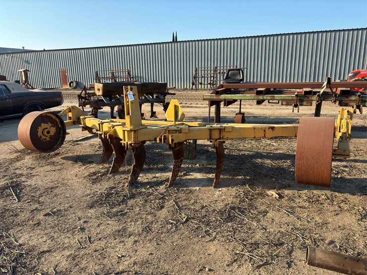 3-point-ripper-image-1