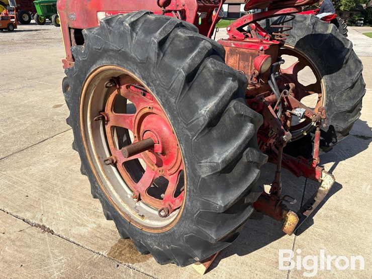 1957-case-ih-450-image-18