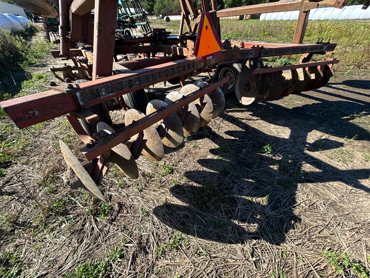 massey-ferguson-820-image-12