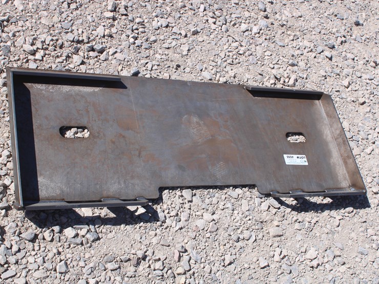 #4055-•-skid-steer-quick-attach-plate-image-2