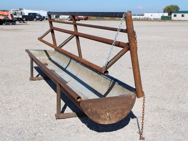 #4095-•-#4095-adjustable-fence-line-bunks-image-5