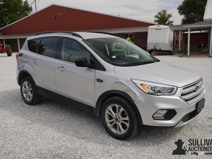 2019-ford-escape-image-3