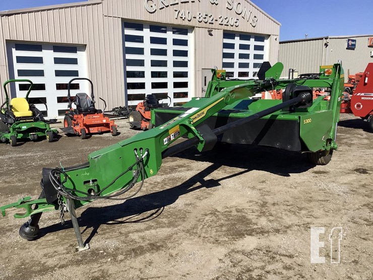 2023-john-deere-s300-image-3