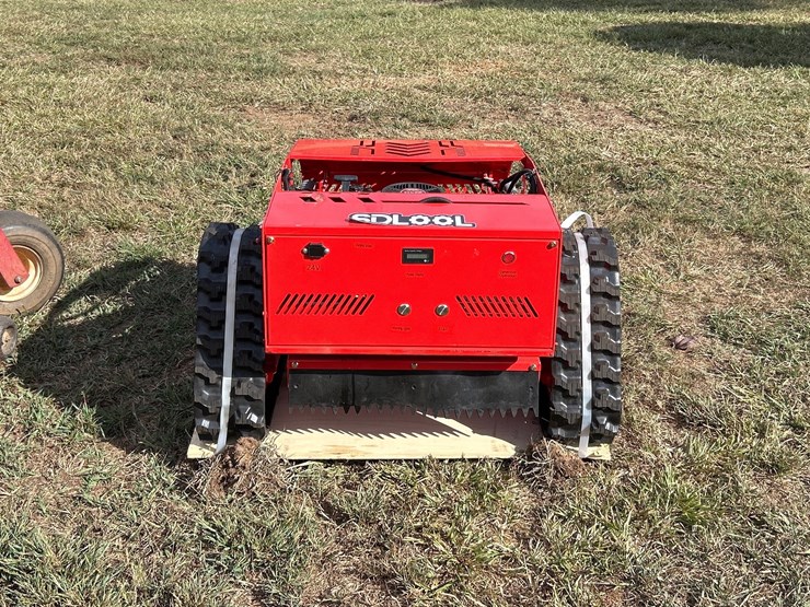 #442-•-remote-control-lawn-mower-image-3