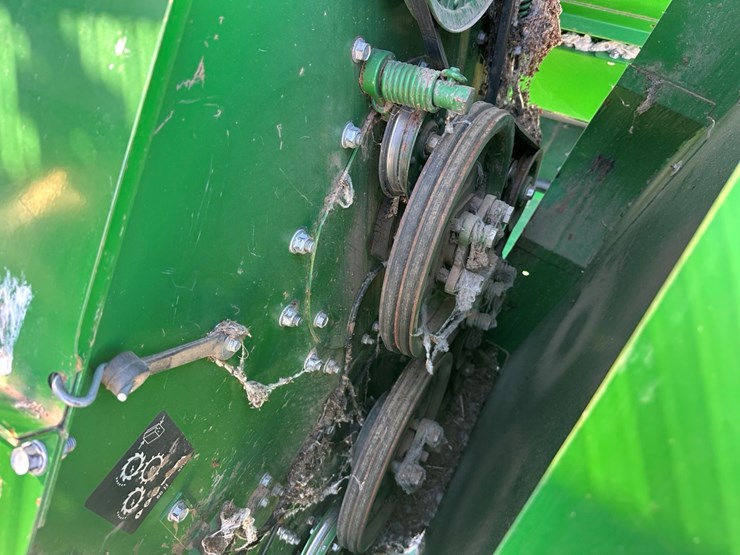 2017-john-deere-cs690-image-30