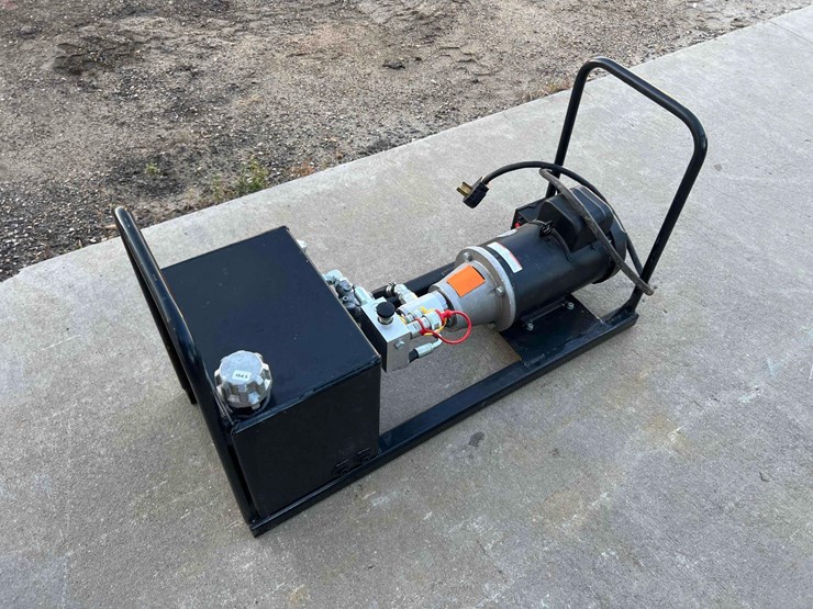 2019-arrowquip-q-power-106-series-hydraulic-squeeze-chute-image-13