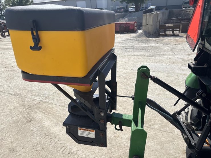 john-deere-1025-image-40