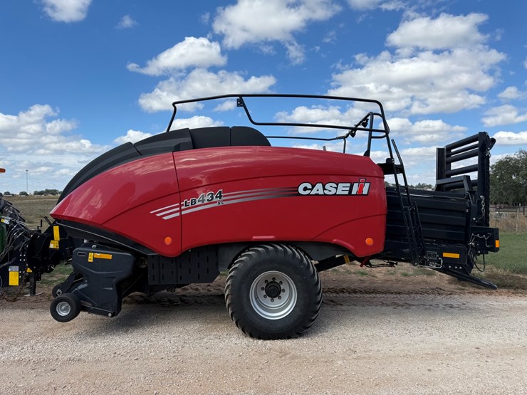 case-ih-lb434xl-image-2