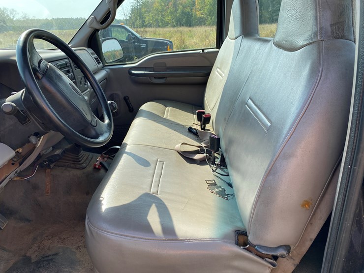 1999-ford-f350-image-18