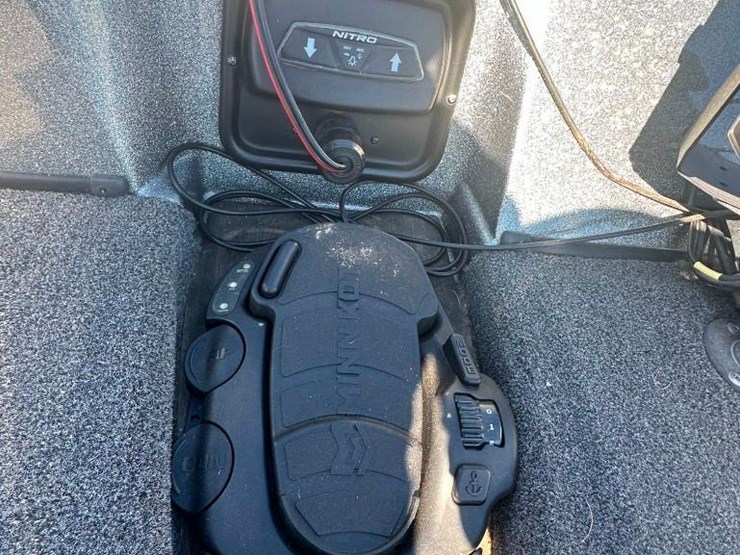 nitro-zv21-boat-image-24