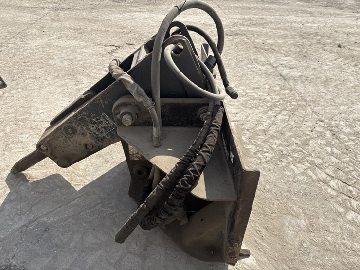 #5064-•-bobcat-skid-steer-concrete-breaker-image-3