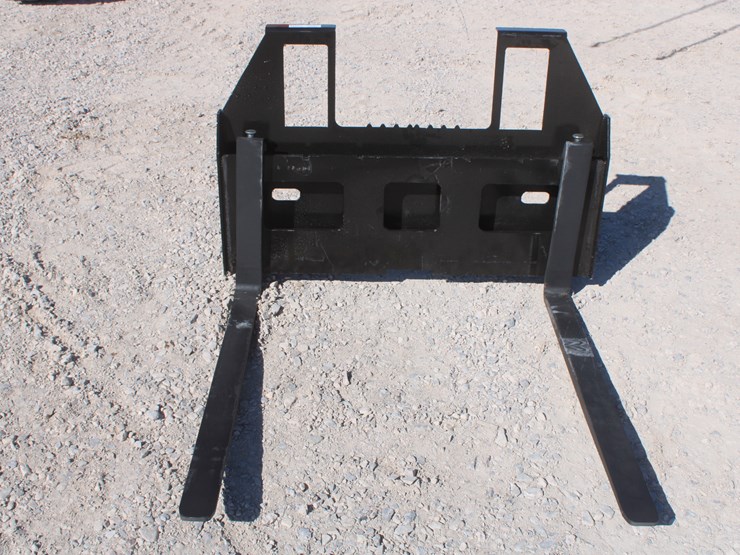 #4042-•-48-inch-skid-steer-quick-attach-frame-with-42-inch-pallet-forks-image-1