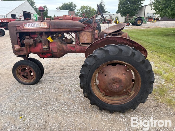 1947-ih-farmall-b-culti-vision-2wd-tractor-image-8