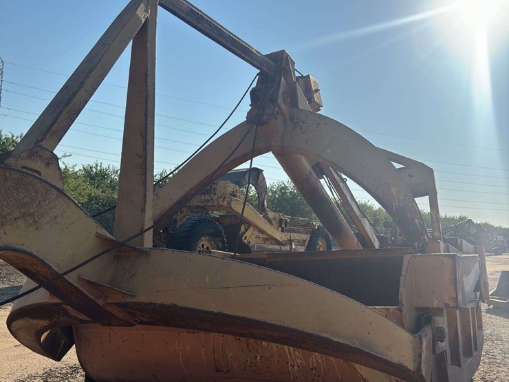 carryall-ls-pan-scraper-image-15