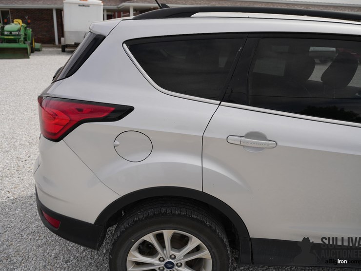 2019-ford-escape-image-20