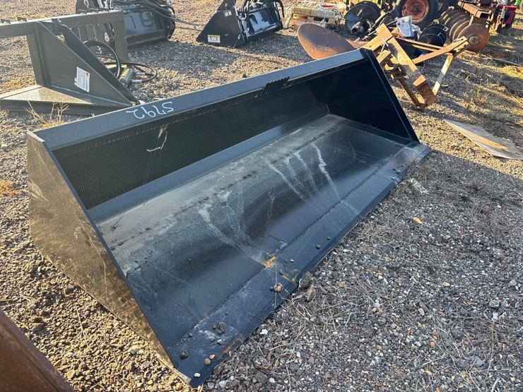 unused-84”-swict-skid-steer-smooth-bucket-image-3