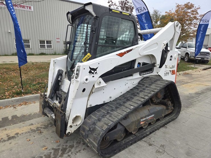 2022-bobcat-t870-image-1