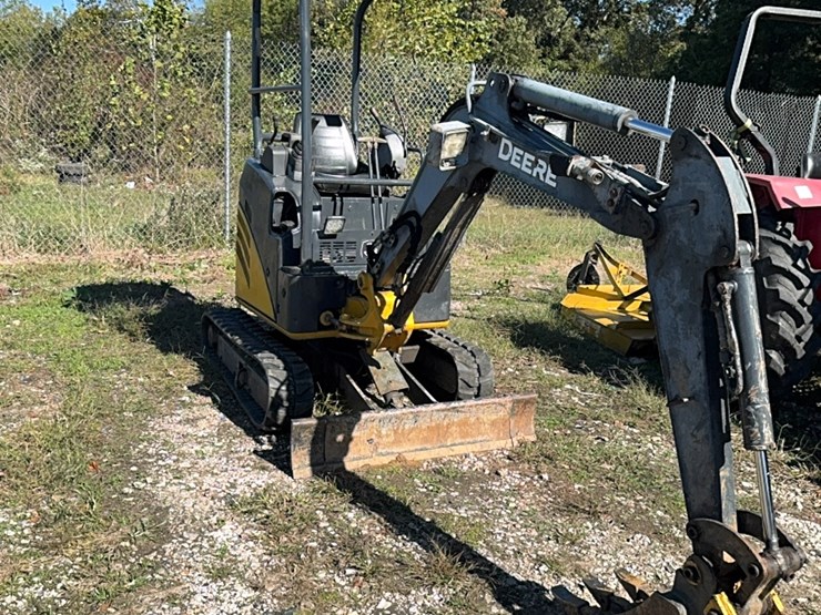 deere-17d-image-2