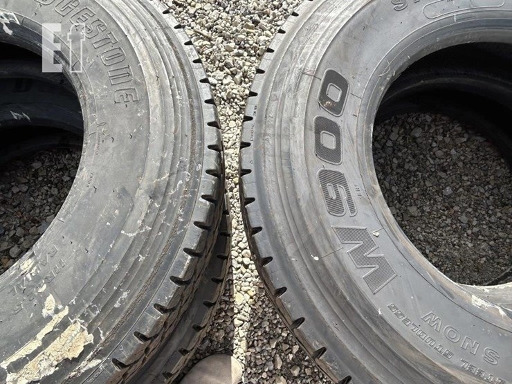 bridgestone-11r22.5-image-2