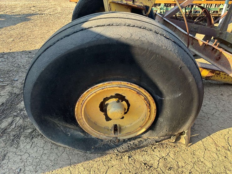 pull-type-pan-scraper-image-9