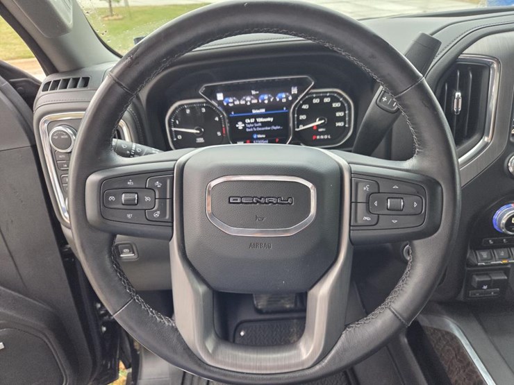 2023-gmc-3500hd-image-58