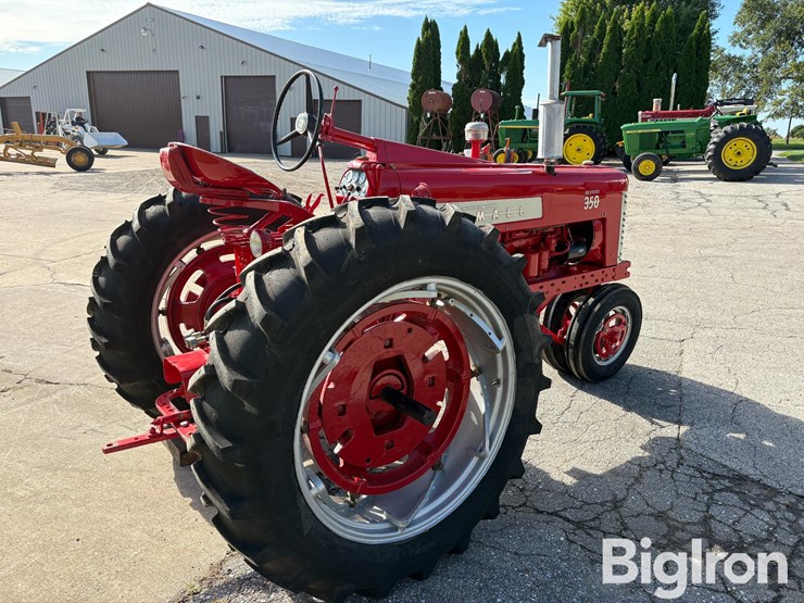 1956-case-ih-350-image-5