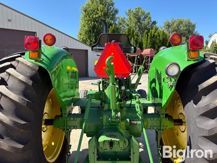 1969-john-deere-3120-image-11