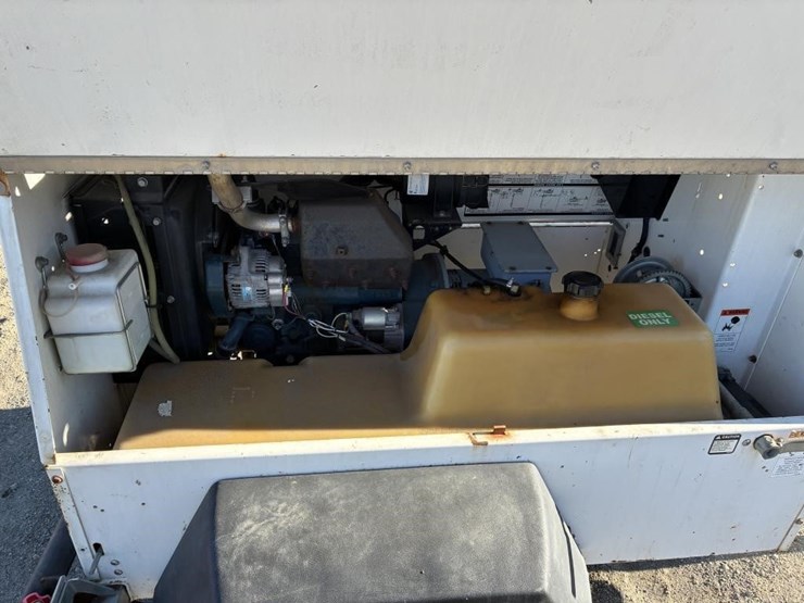 2008-allmand-night-light-pro-nl8-towable-light-tow-image-10