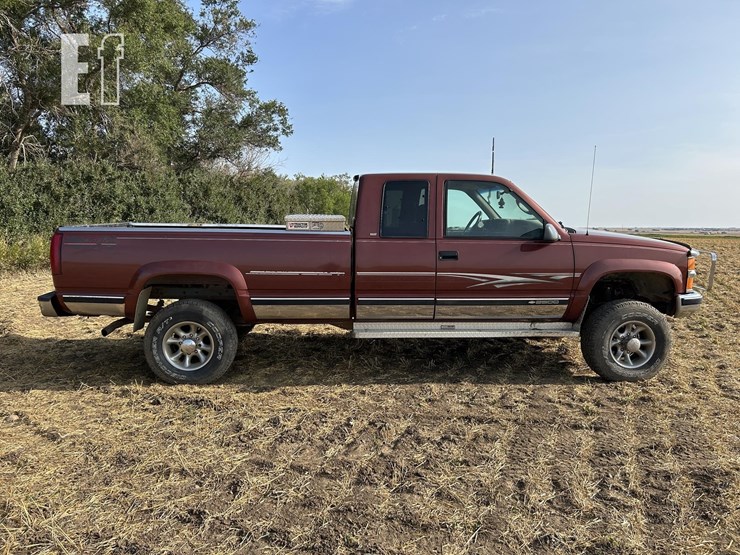 1998-chevrolet-2500hd-image-8