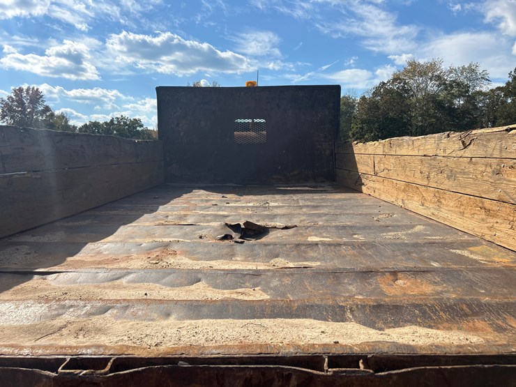 1977-ford-8000-image-20