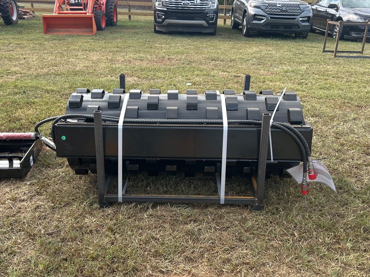 #458-•-quick-attach-compactor-wheel-image-3