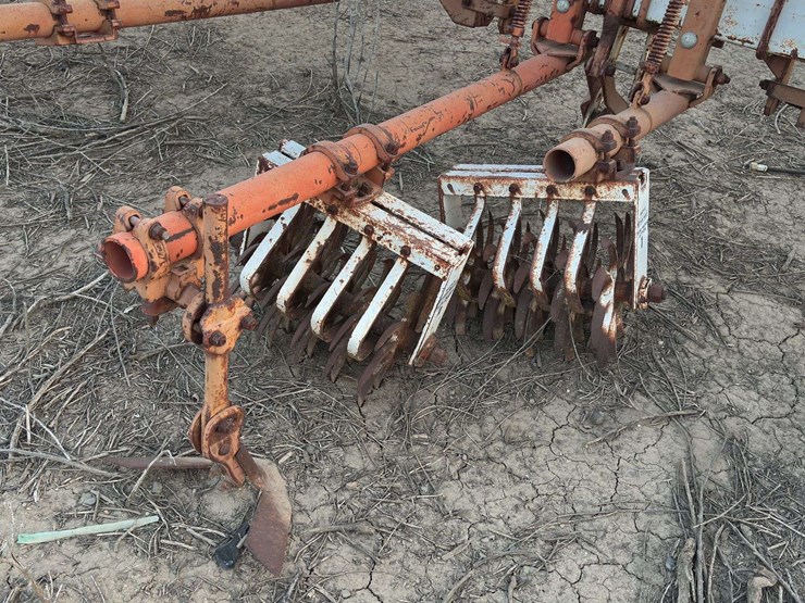 4-row-cultivator-image-13