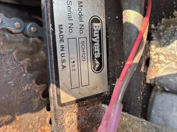 #5020-•-buyers-salt-dogg-sch120-salter/sander-image-15