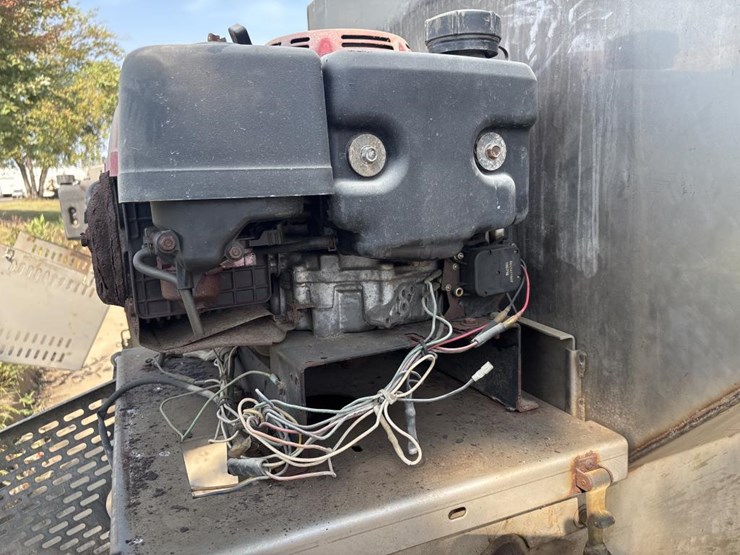 #5024-•-western-truck-salter/sander-image-9