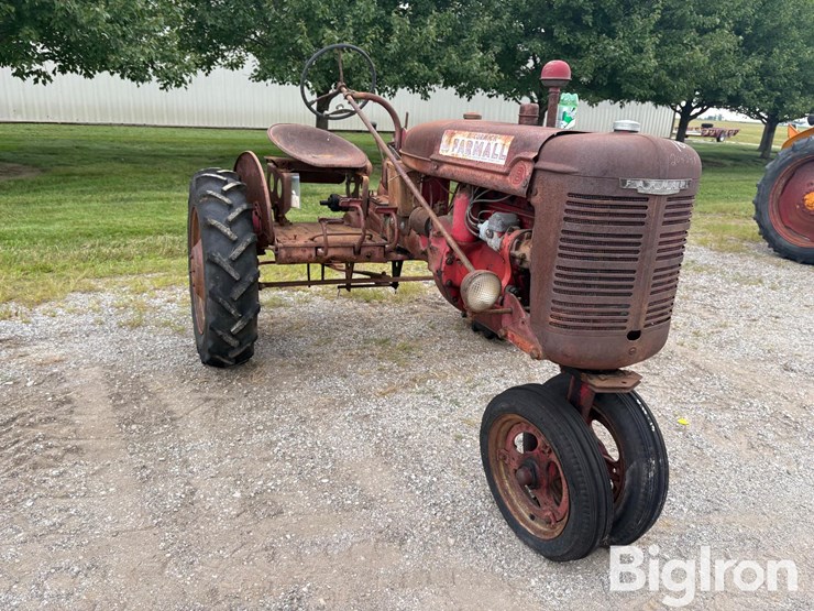 1947-ih-farmall-b-culti-vision-2wd-tractor-image-3