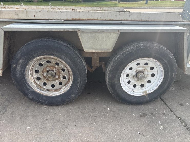 #5074-•-2017-sure-track-aluminum-16'-utility-trailer-image-20