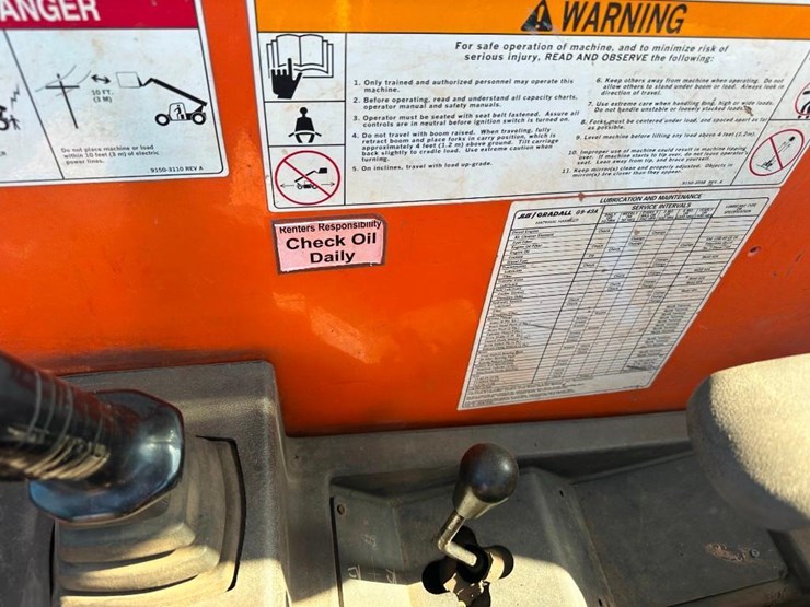 2008-jlg-g9-43a-image-14