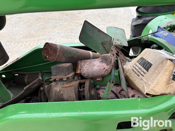 1950-john-deere-a-image-14