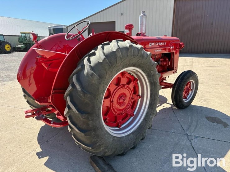 1950-international-w9-image-5